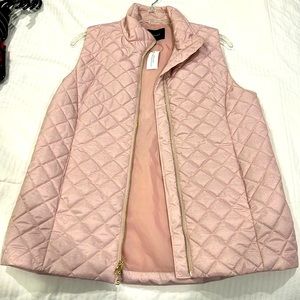 Super comfortable, banana republic, blush colored vest